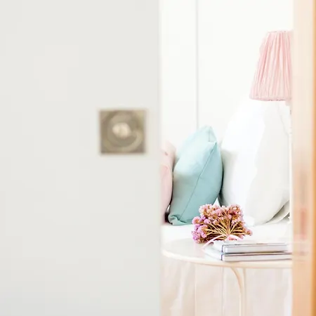 Charming In Historic Centre - Inside 