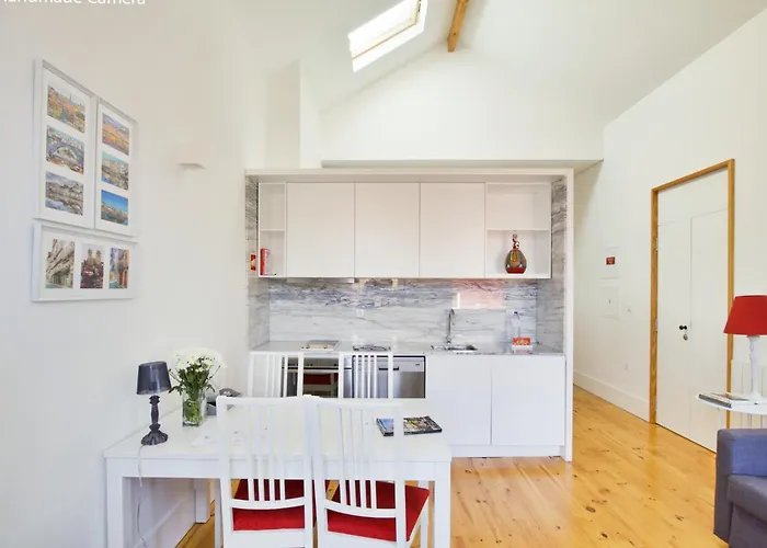 Apartman Charming In Historic Centre - Inside 