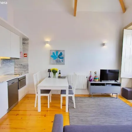Inside - Flores Apartment